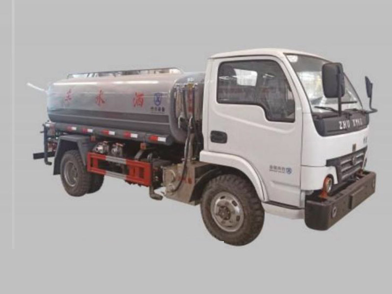 WC4SJ防爆柴油无轨胶轮车一洒水车